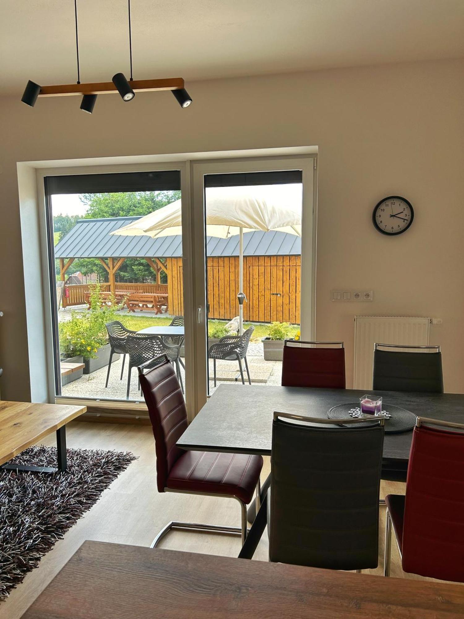 Apartman Se Slunnou Teraskou V Kasperkach Кашперске-Гори Экстерьер фото